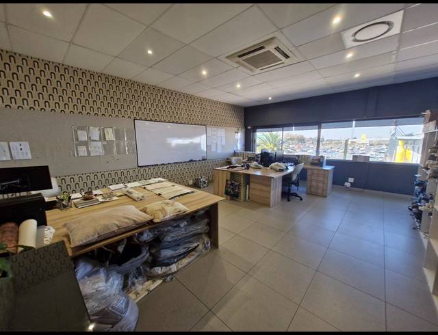 380M² RETAIL TO LET IN BEYERS PARK